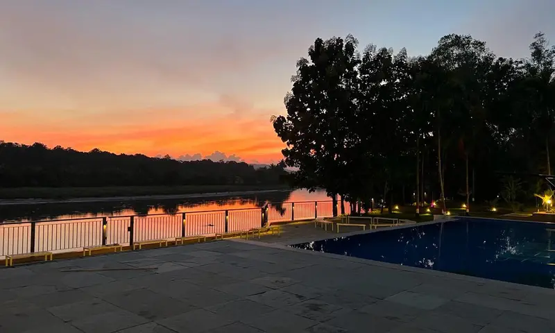 River Edge Resort