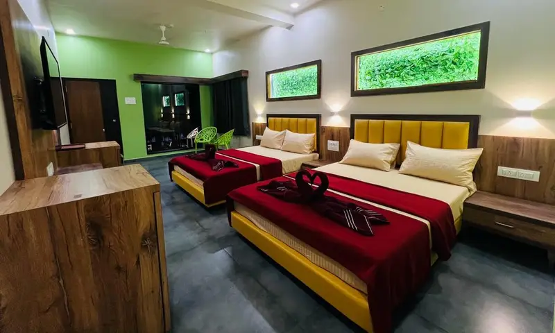 Dormitory at River Edge Resort