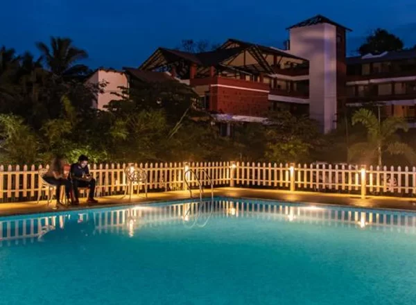 Jungle View Pool HomeStay